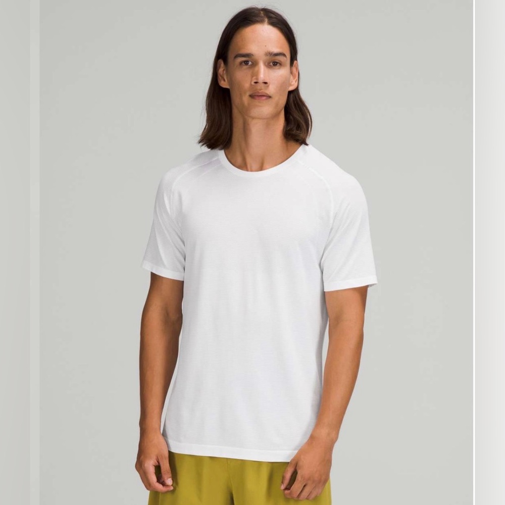 Lululemon Metal Vent Tech Short Sleeve Shirt 2.0 in White